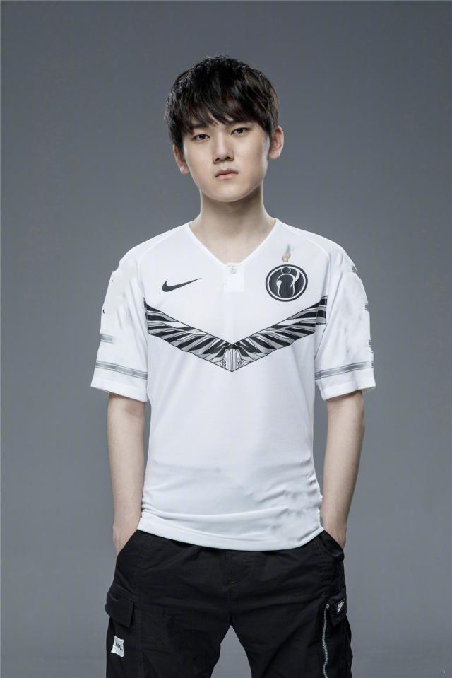 【赛后战报】像在虐人机！AL2：0战胜UP首战告捷