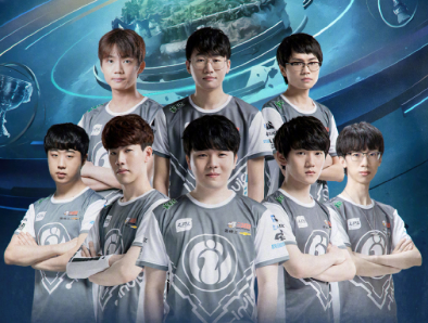 新一代AD领导者 LPL ！1xn Jinx在团战中的猛烈输出+抢下大龙， ThunderTalk Gaming 率先拿下赛点